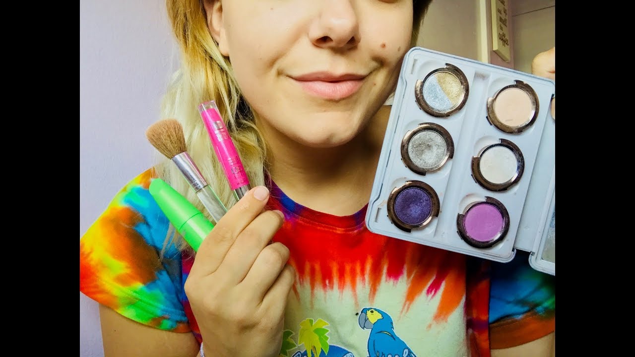ASMR-MAKEUP-ARTIST-ROLEPLAY-DOING-YOUR-MAKEUP-PERSONAL-ATTENTION
