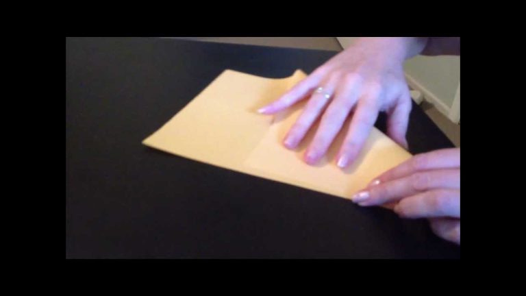 ASMR-Silent-Origami-Paper-Crane-Folding